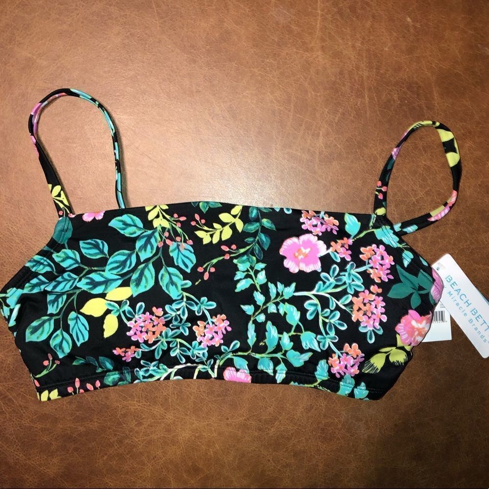 NWT Floral Bikini Top